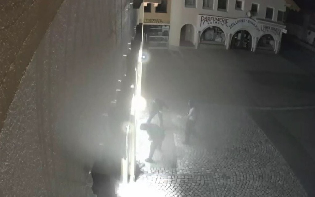 2018 05 18 Samnaun Einbruchversuch W 1200 H 0 Fc647