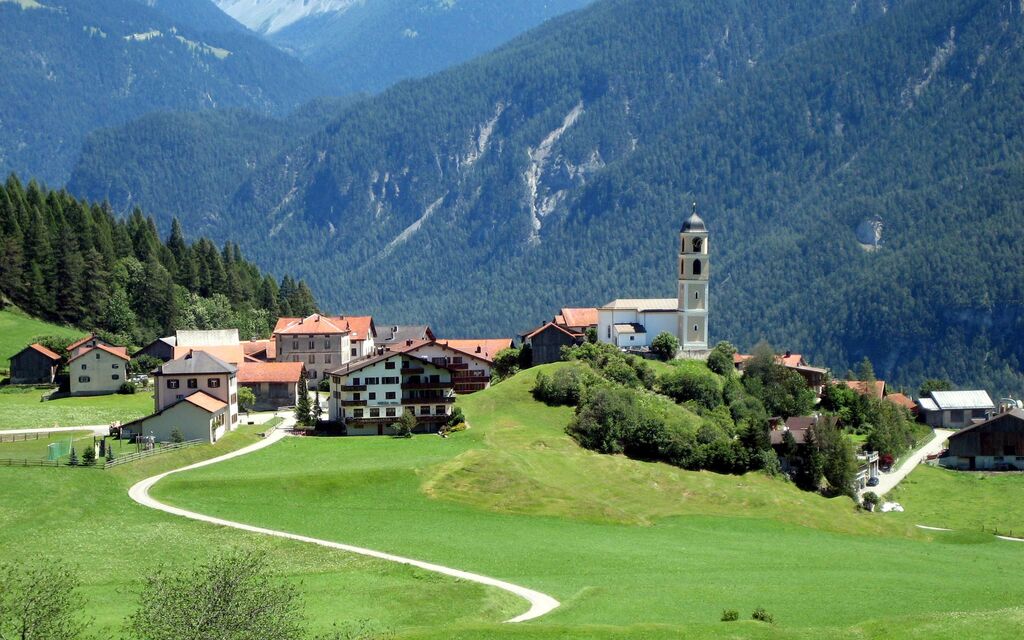 Brienz Brinzauls Dorf 111d4