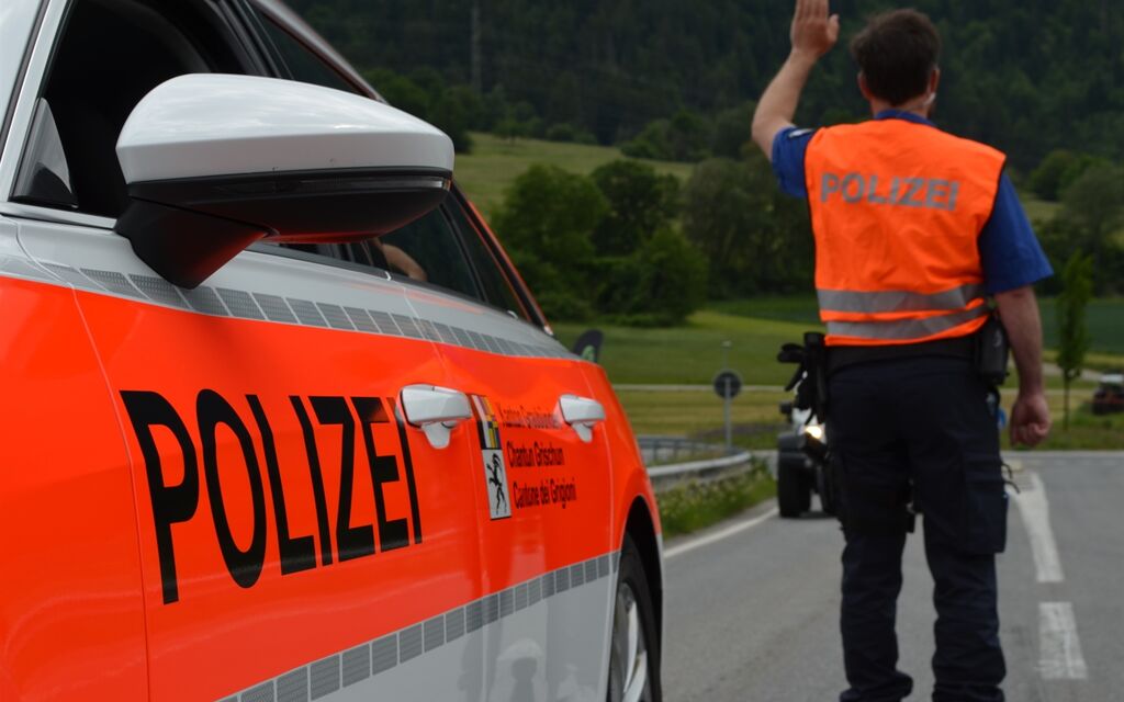 Polizia W 1600 H 0 Abef6