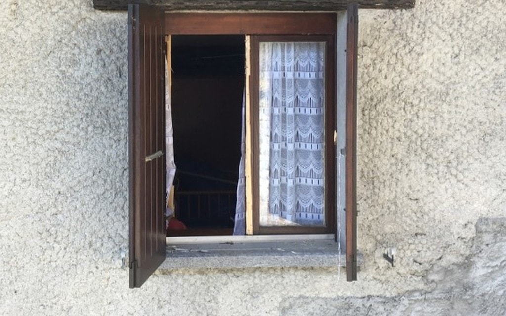 M H76c 96493