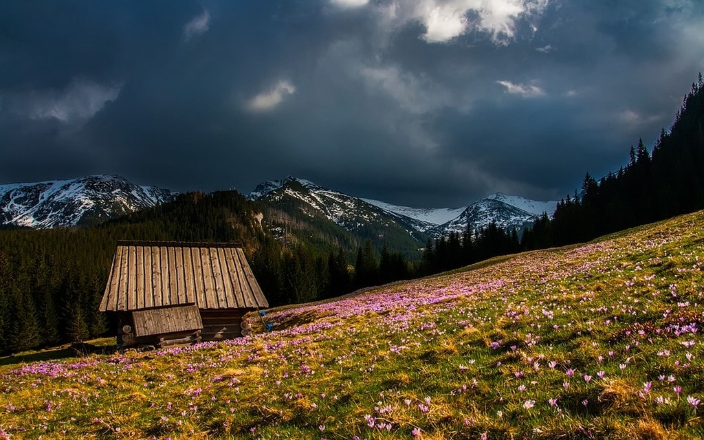 Montagna Nubi D5d77