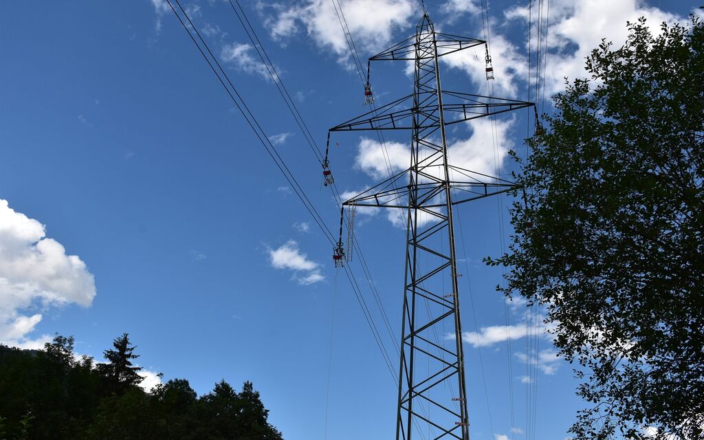 Traliccio Elettrico7 Rueun W 1600 H 0 37cce