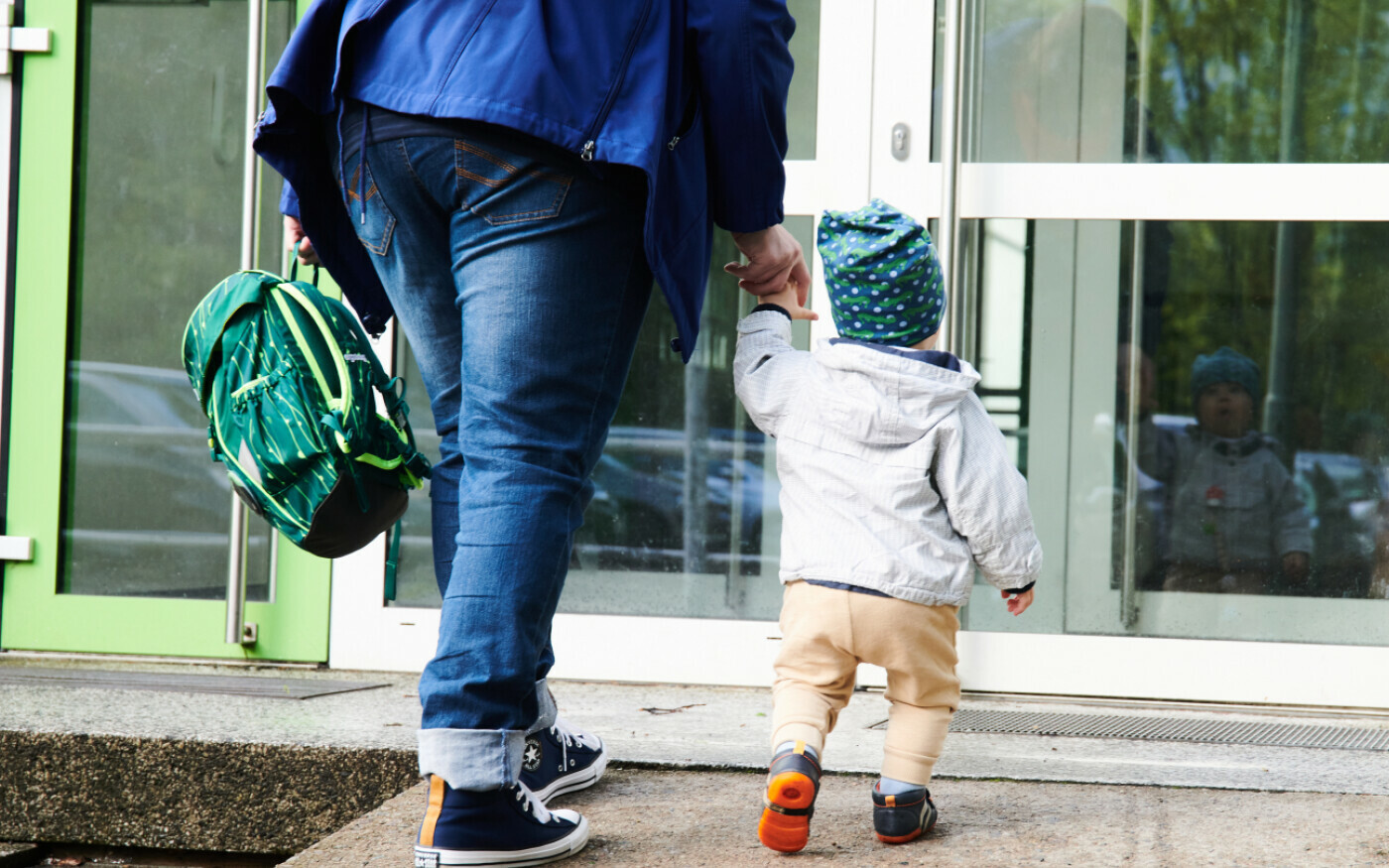 Bambino Assistenza Genitore Asilo Scuola.HR 4c00b D8eeb